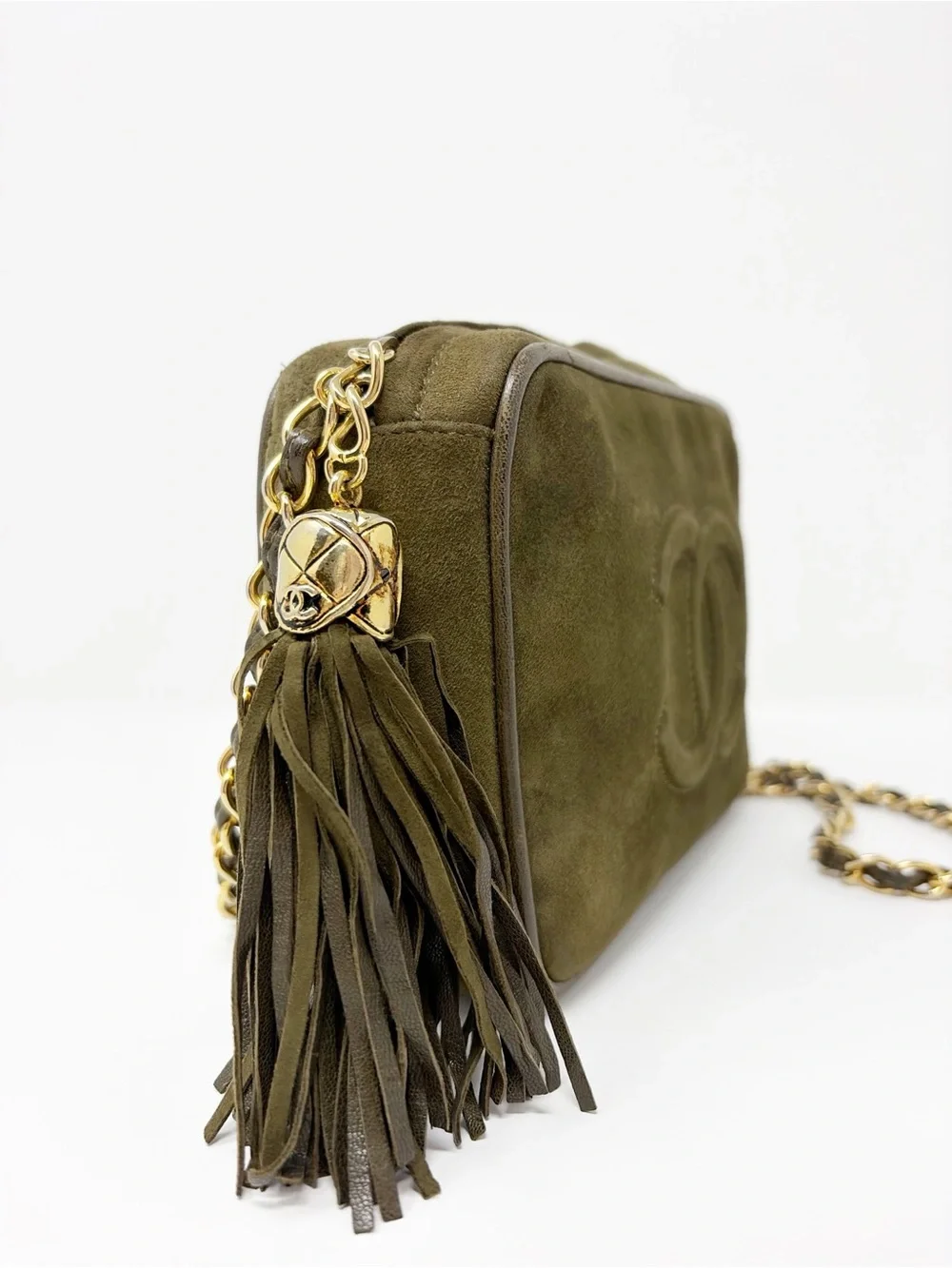 CHANEL Vintage Olive Suede Crossbody Camera Bag with Tassel and Gold Chain - Picture 3 of 10